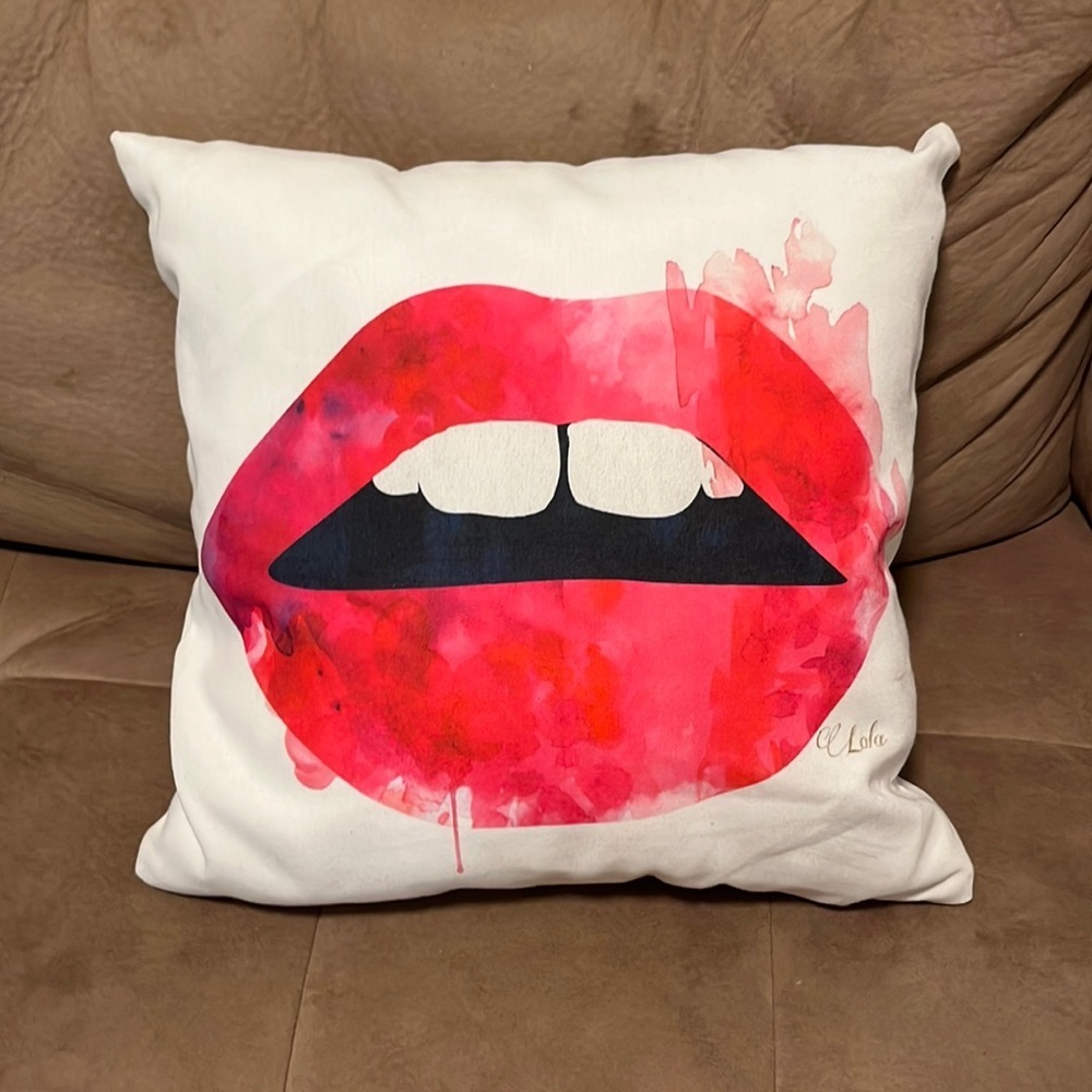 Oliver Gal watercolor lips accent pillow